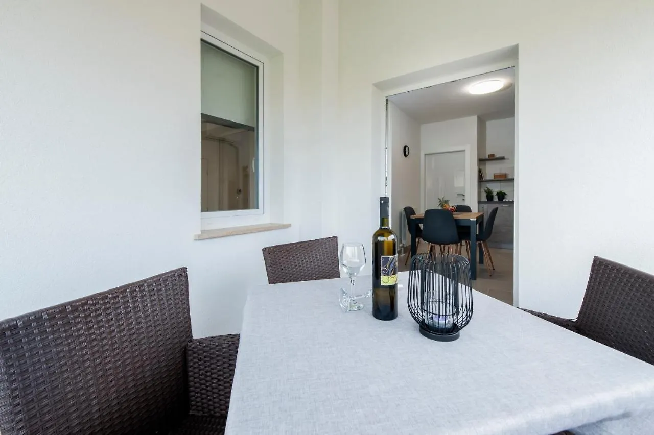 Apartment Rosa Rovinj